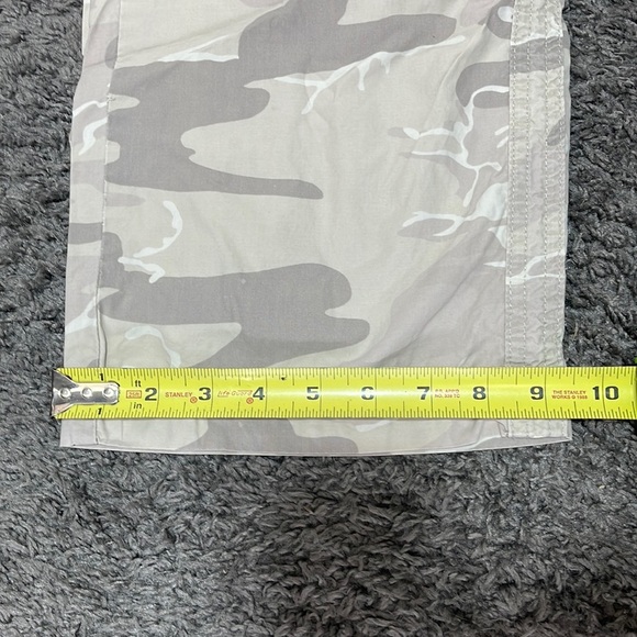 London Jean Victoria’s secret 100% cotton low mid rise tan camo pants women’s 4 - Picture 10 of 11